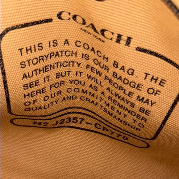 Coach leopard medium cargo tote - Picture 3 of 10